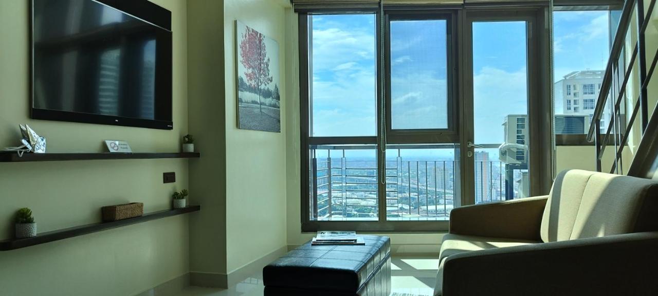 Kl Executive Greenbelt Manila Eksteriør billede