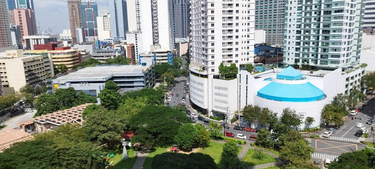 Kl Executive Greenbelt Manila Eksteriør billede