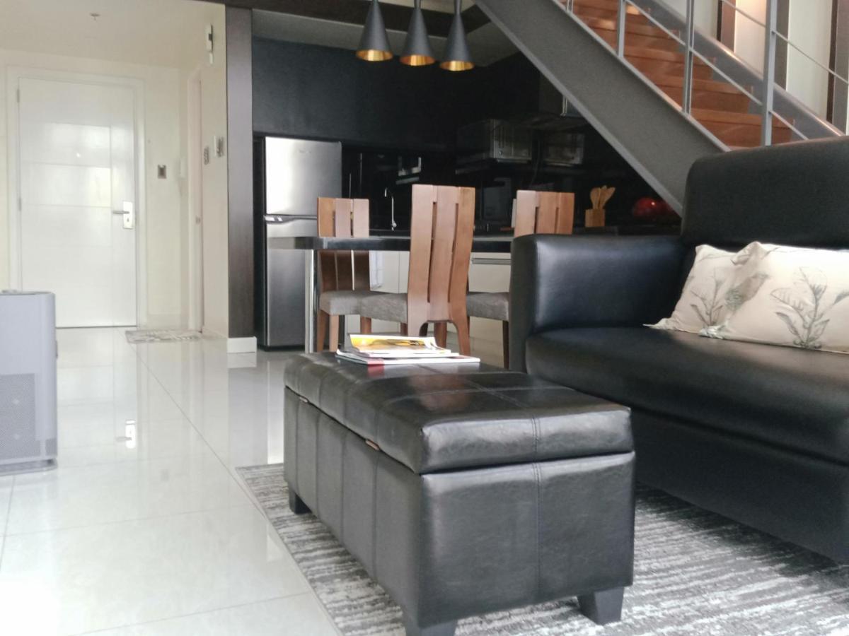 Kl Executive Greenbelt Manila Eksteriør billede