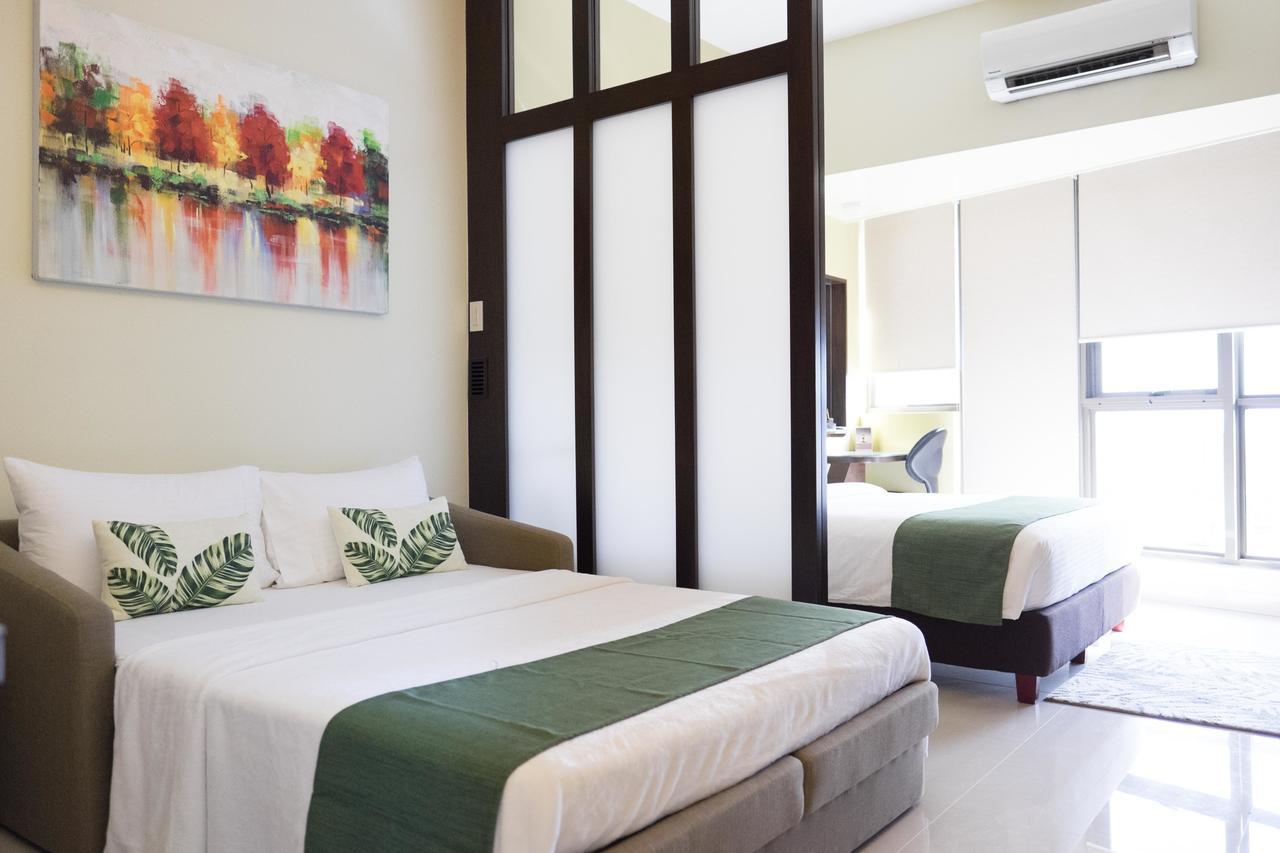 Kl Executive Greenbelt Manila Eksteriør billede